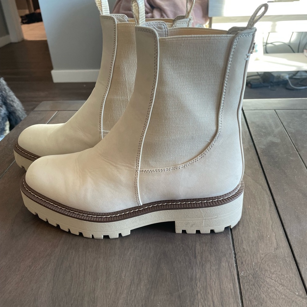 Sam Edelman Laguna Chelsea Boots